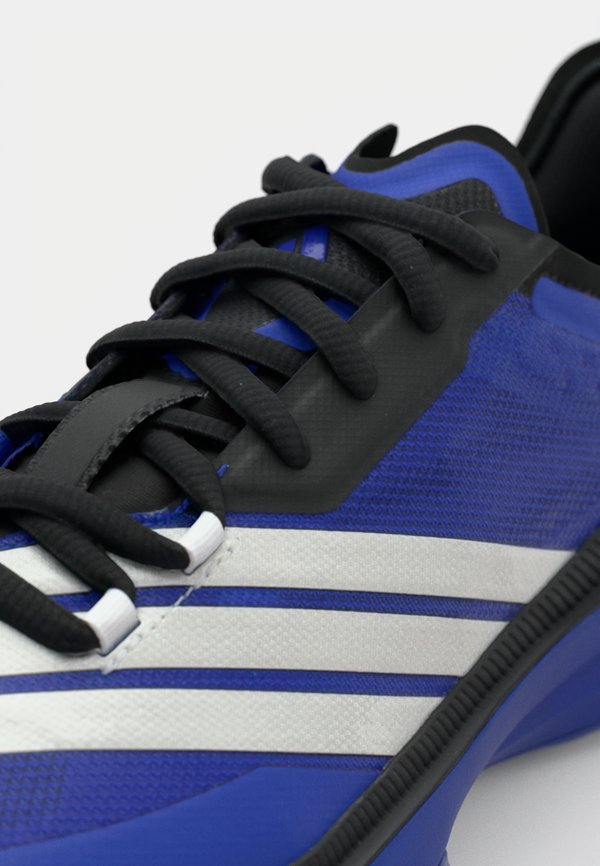 adidas Performance ADIZERO SELECT 3.0