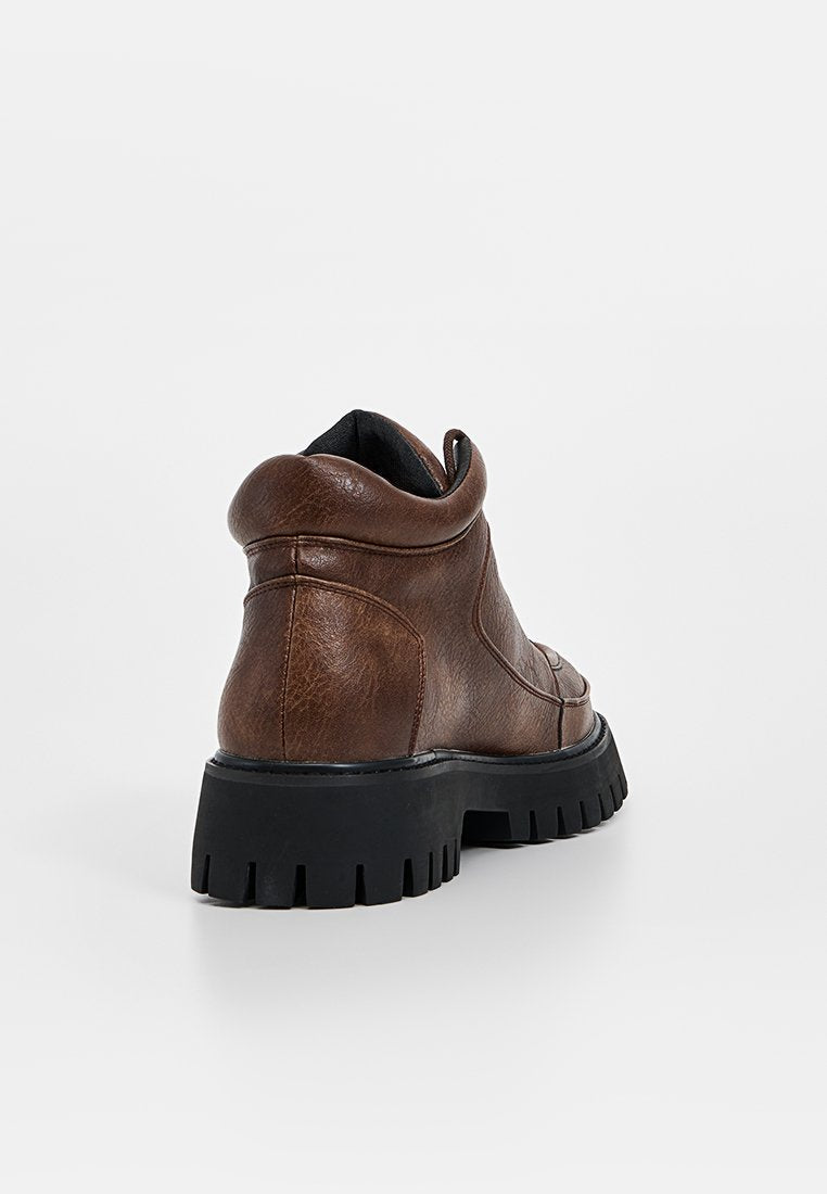 Koi Footwear ROSHAN