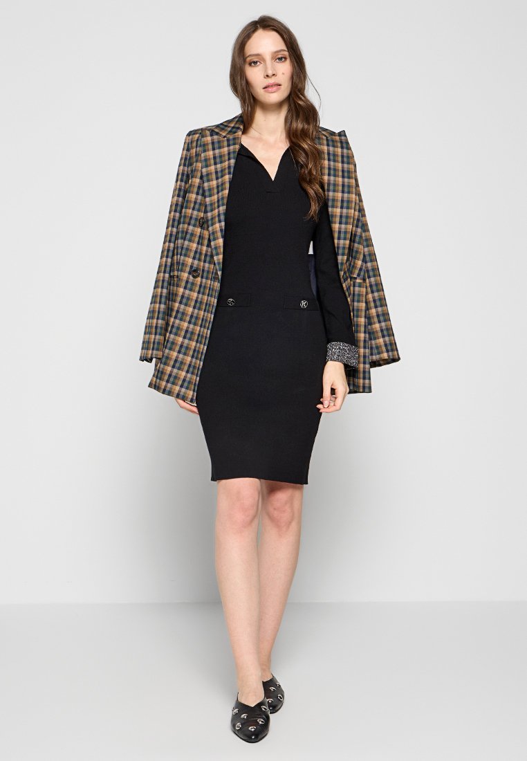 KARL LAGERFELD Strickkleid Media 2