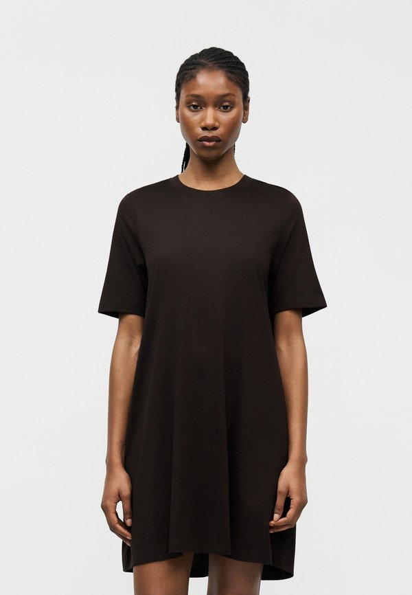 ONLY ONLMARA POCKET - T-Shirt Dress - chocolate torte