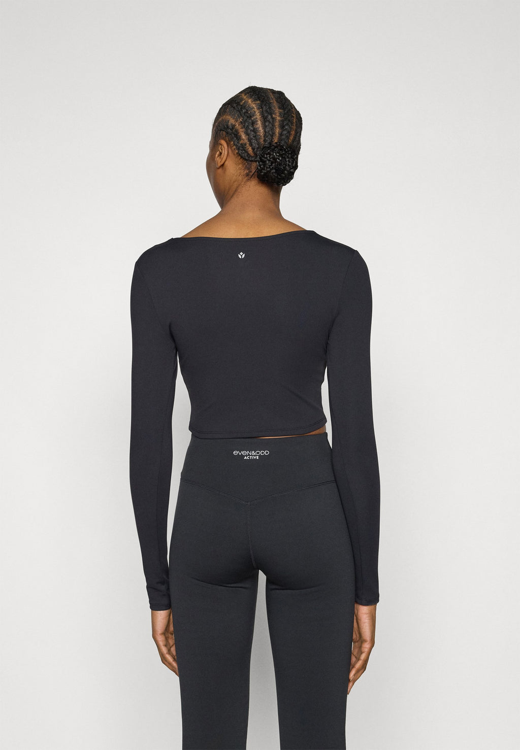 Even&Odd active CROPPED SQUARE NECK LONG SLEEVE TOP