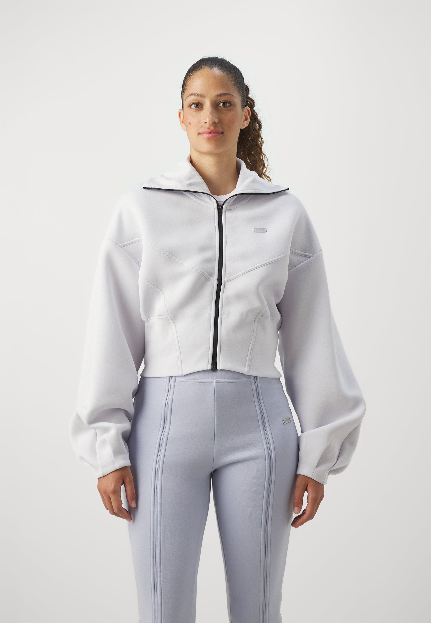 Nike Performance