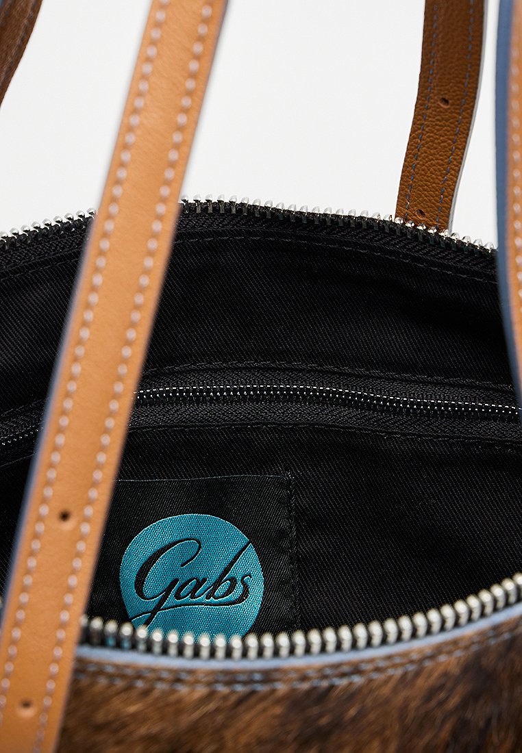 Gabs