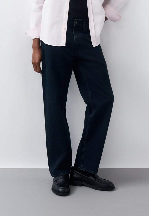 Calvin Klein Jeans STRAIGHT - Straight leg jeans - blue black stone