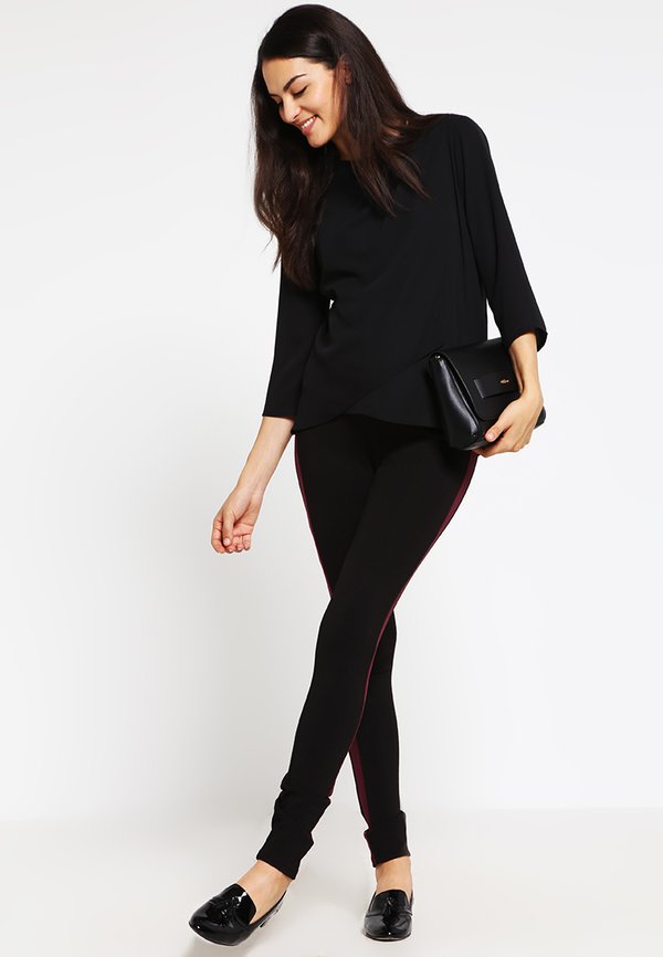 Esprit Maternity