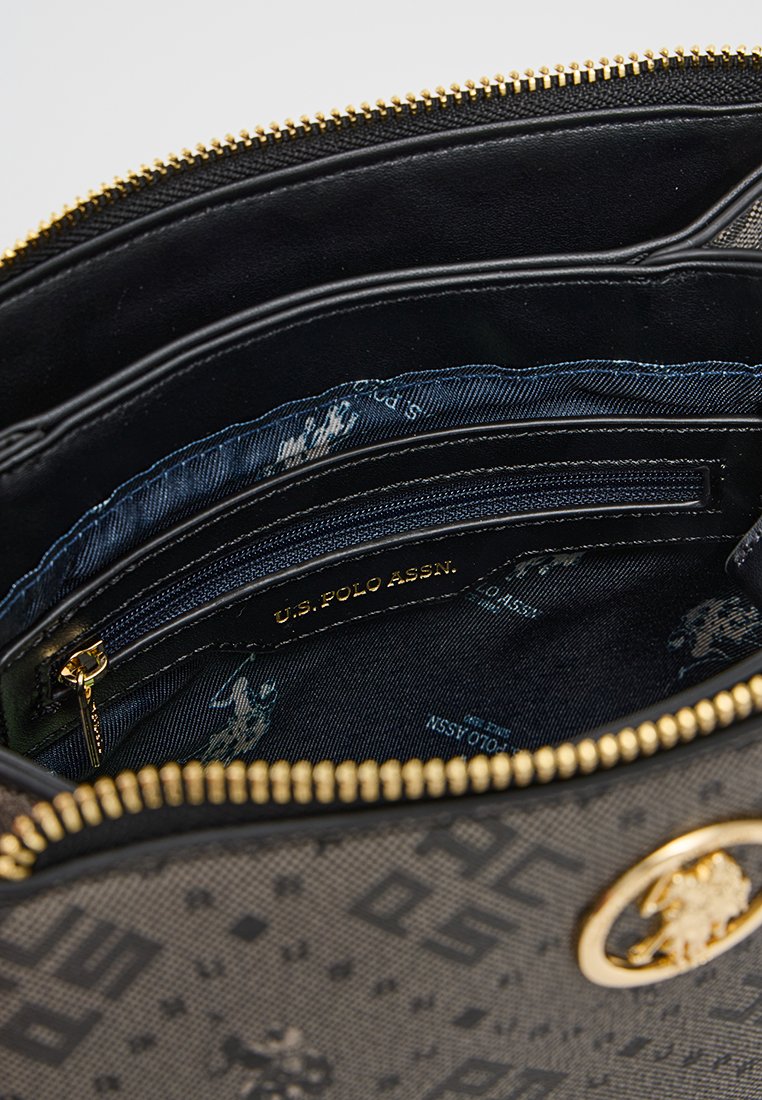U.S. Polo Assn.