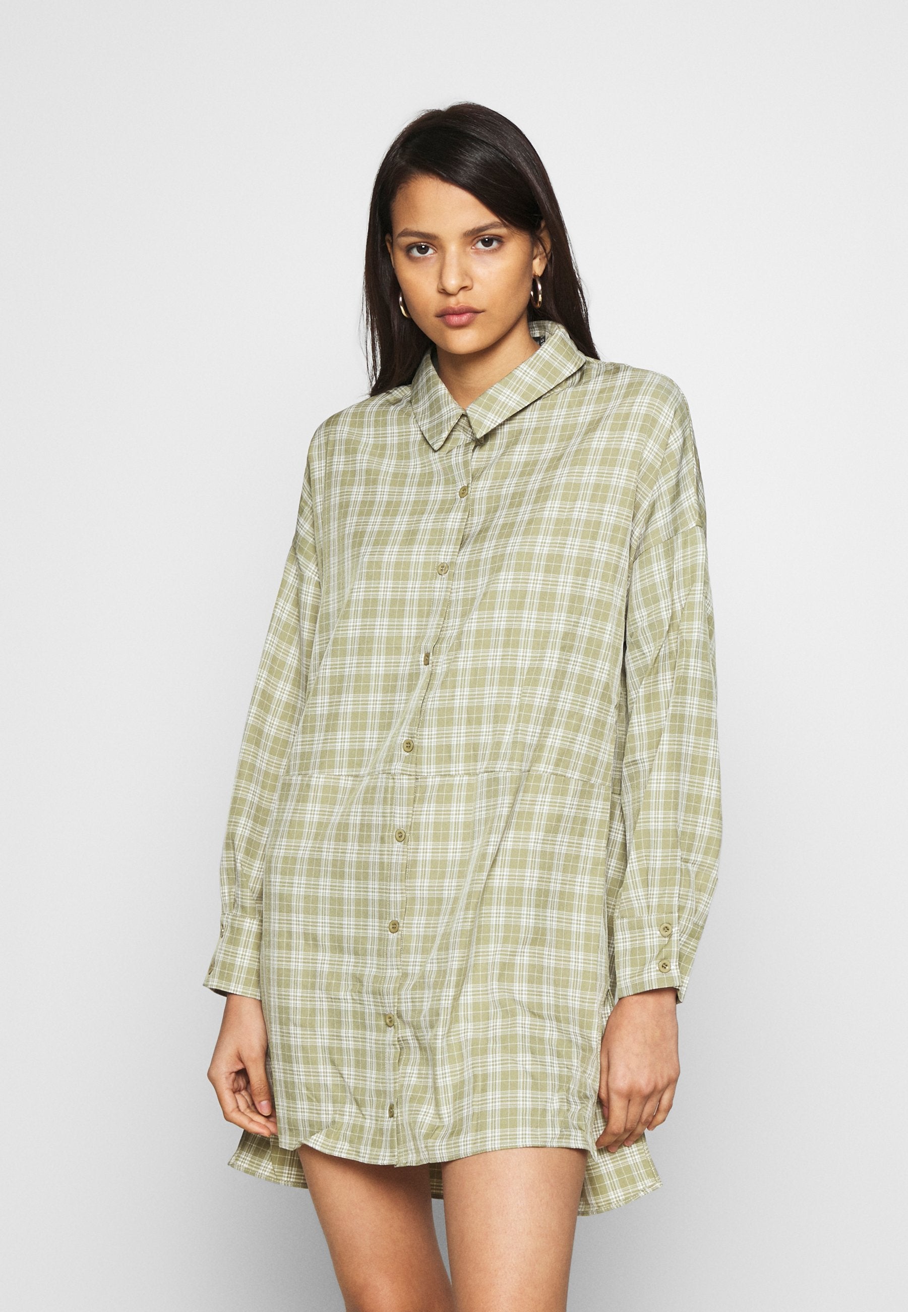 Missguided OVERSIZED DIP BACK SHIRT DRESS CHECK