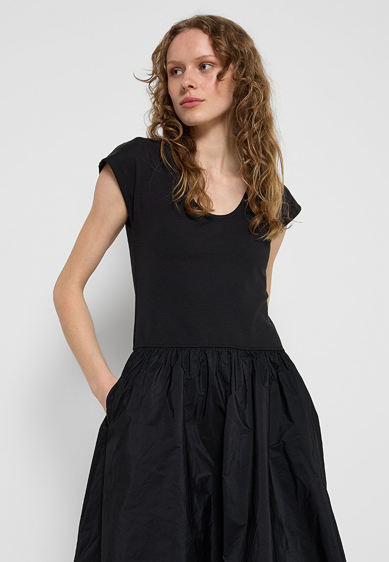 Tommy Hilfiger Freizeitkleid Media 5