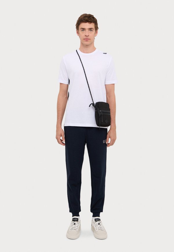 EA7 Emporio Armani TRAIN CORE PANTS