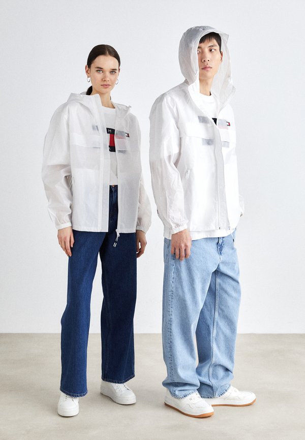 Tommy Jeans TECH GLOSS CHICAGO UNISEX