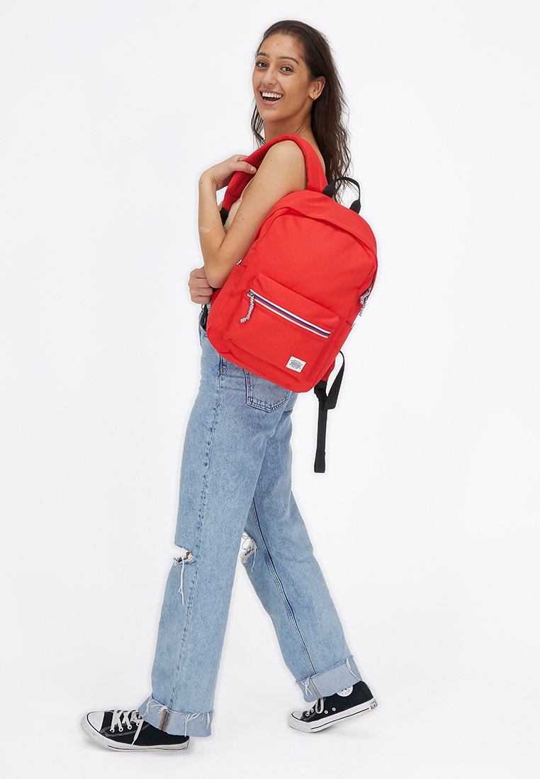 American Tourister