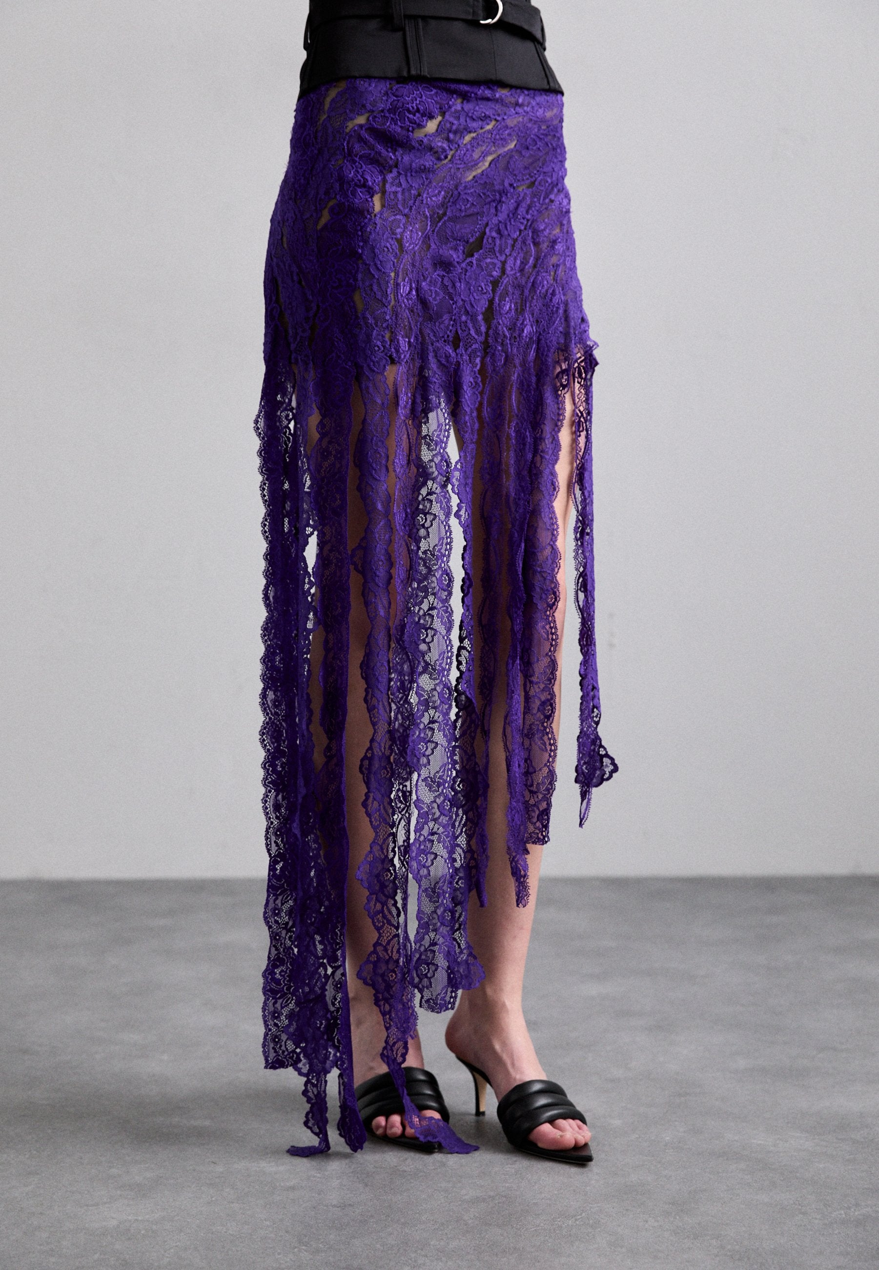 Vaillant TWISTED ALL OVER BAND SKIRT FRINGED HEM