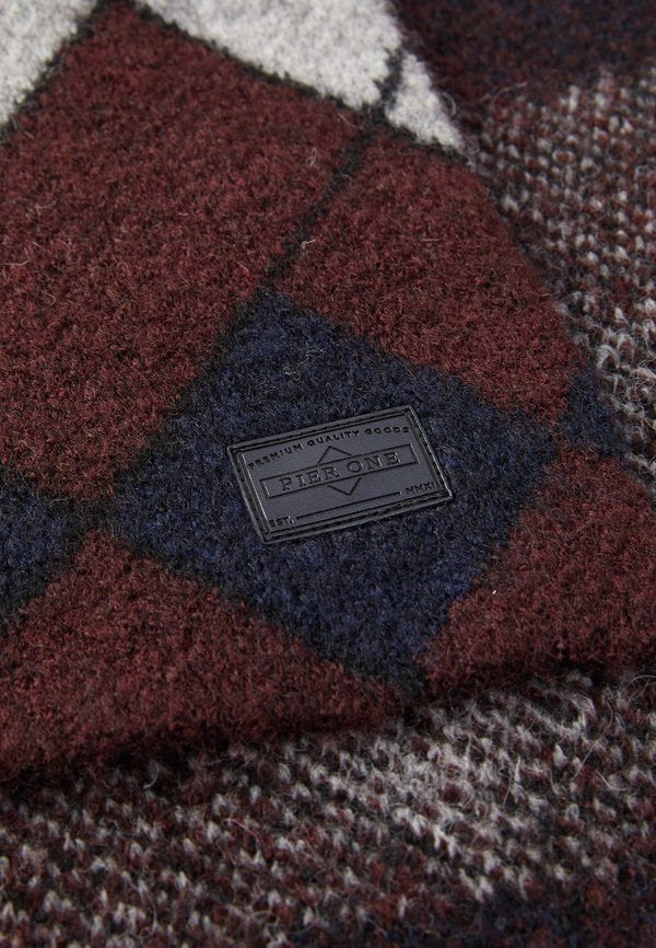 Pier One UNISEX