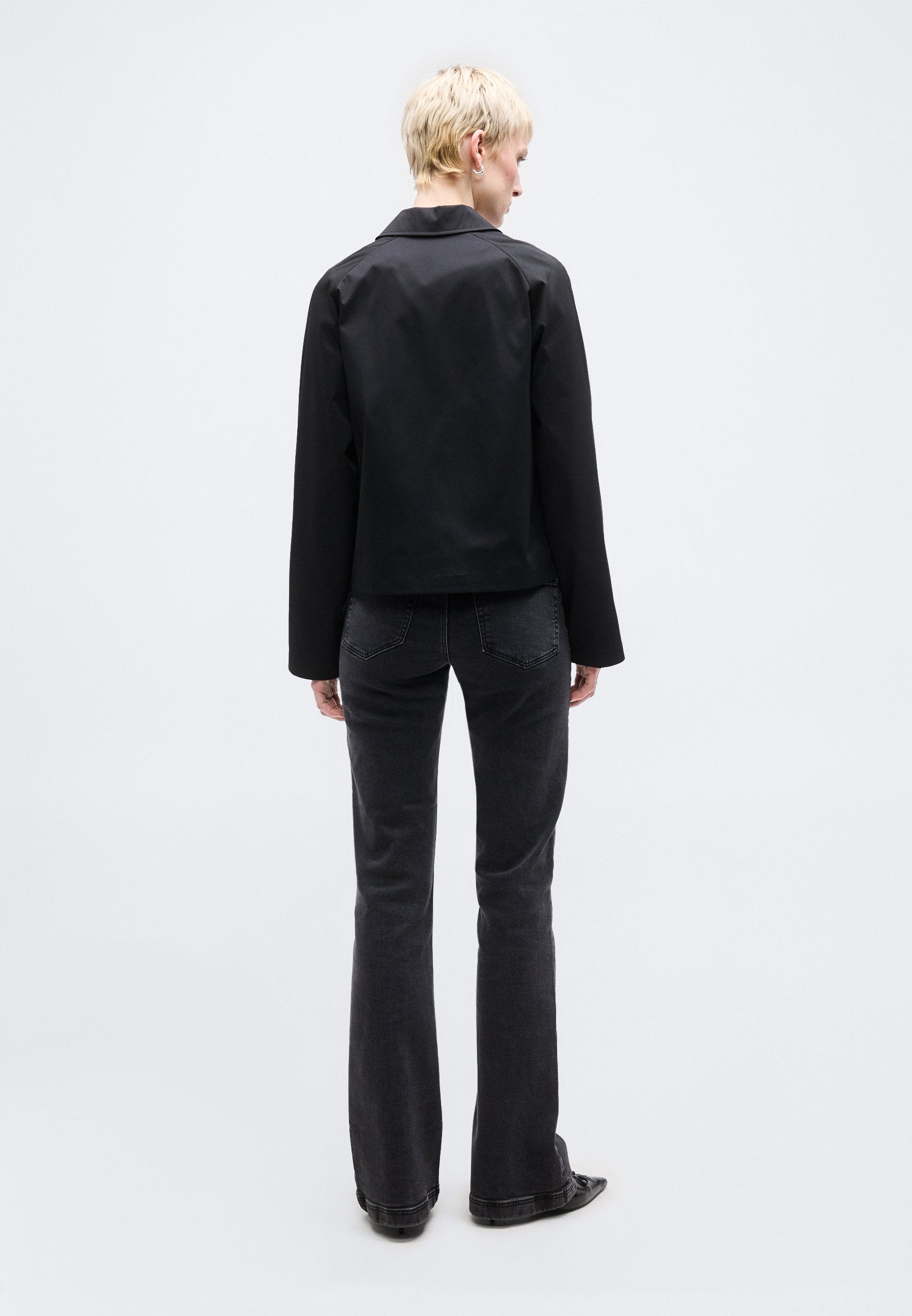 ONLAPRIL LIFE SHORT TRENCHCOAT  Media 4