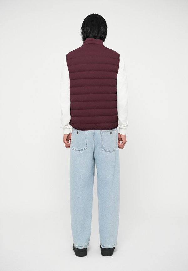 EA7 Emporio Armani