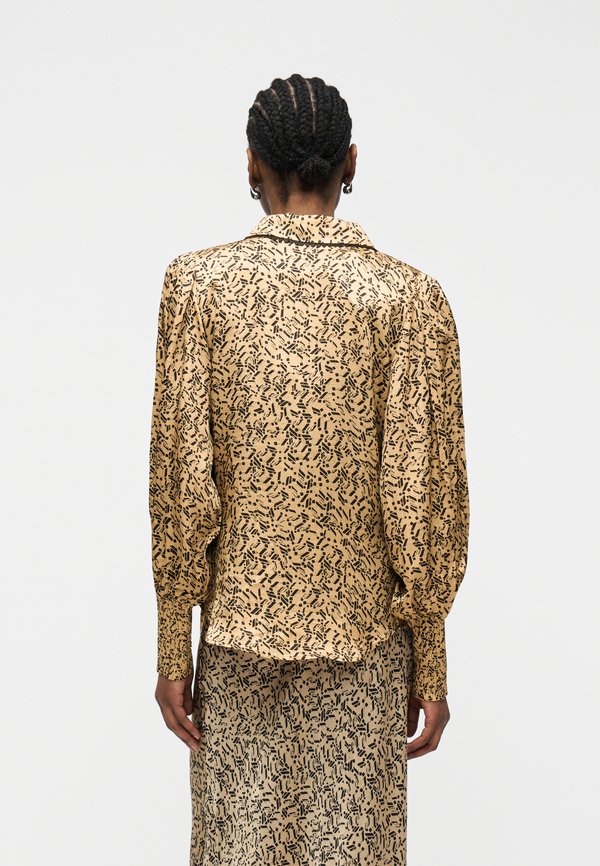 Bruuns Bazaar ACARABBINDIA SHIRT