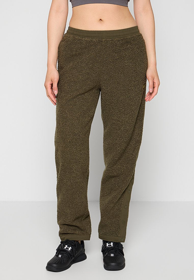 Under Armour LOOSE FIT