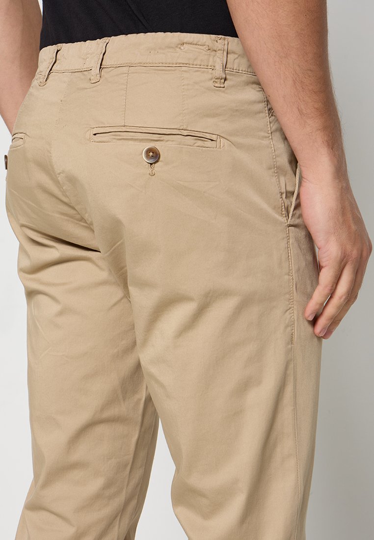 RELAXED FIT  Media 5