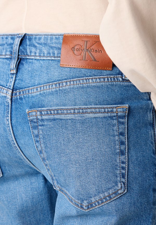 Calvin Klein Jeans MID RISE