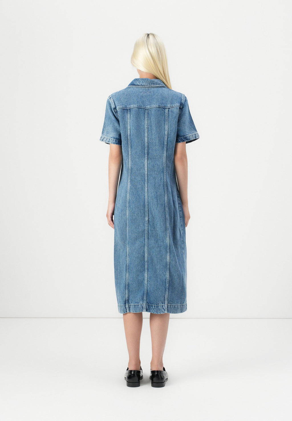 SHIRT DRESS Media 4