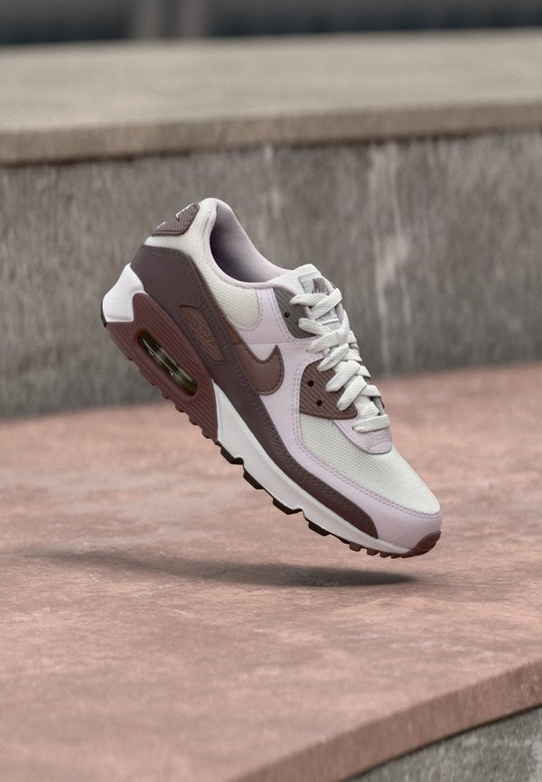 Nike Sportswear AIR MAX 90 - Trainers - white/violet ore/tattoo/light violet