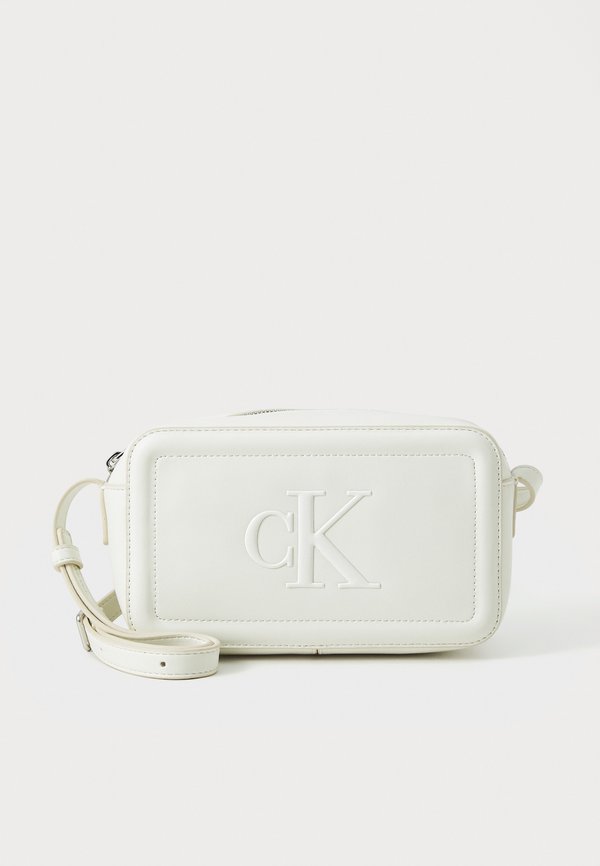 Calvin Klein BOLD  - Cross body bag - white