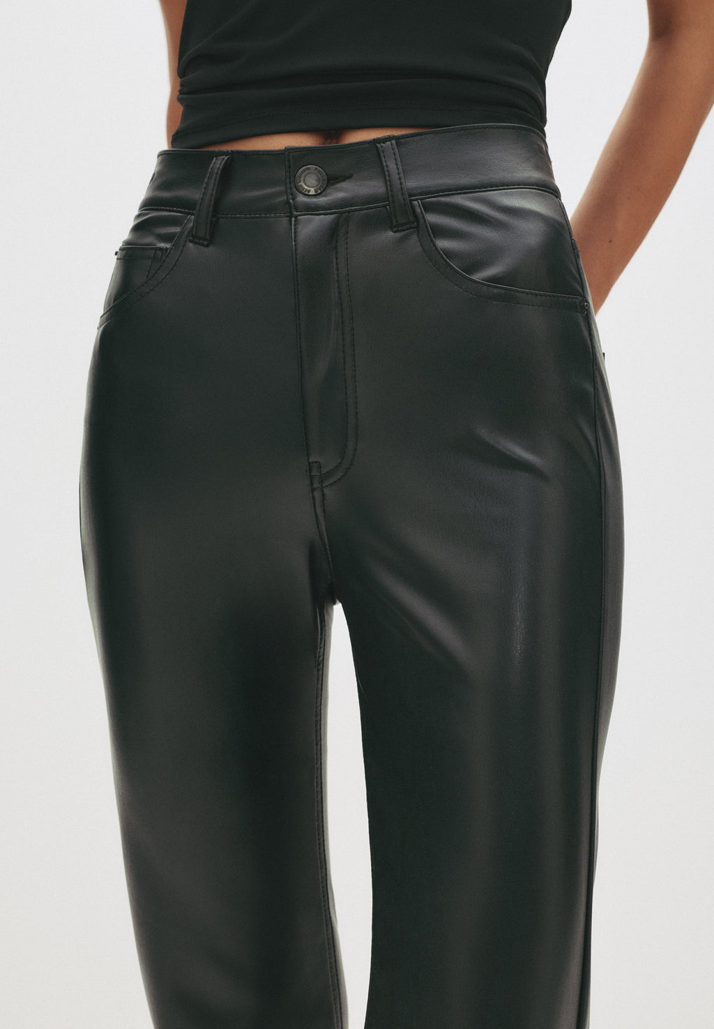 PULL&BEAR EFFECT KICK FLARED