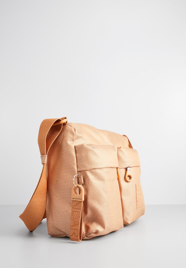 Mandarina Duck LUX