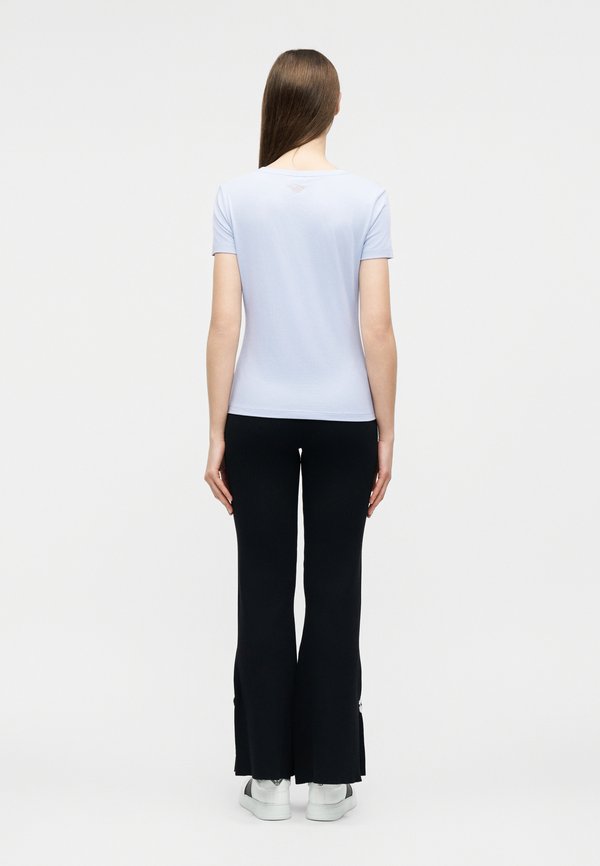 EA7 Emporio Armani