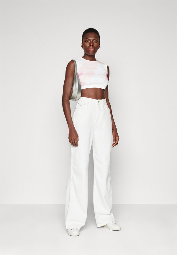 Calvin Klein Jeans CROPPED TANK