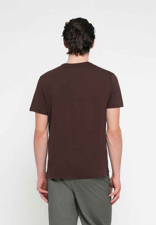 Calvin Klein Jeans WORD CIRCLE