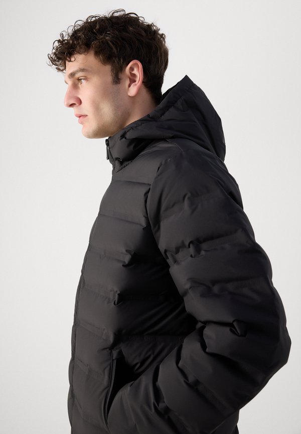 Calvin Klein PACKABLE EMBOSSED LOGO