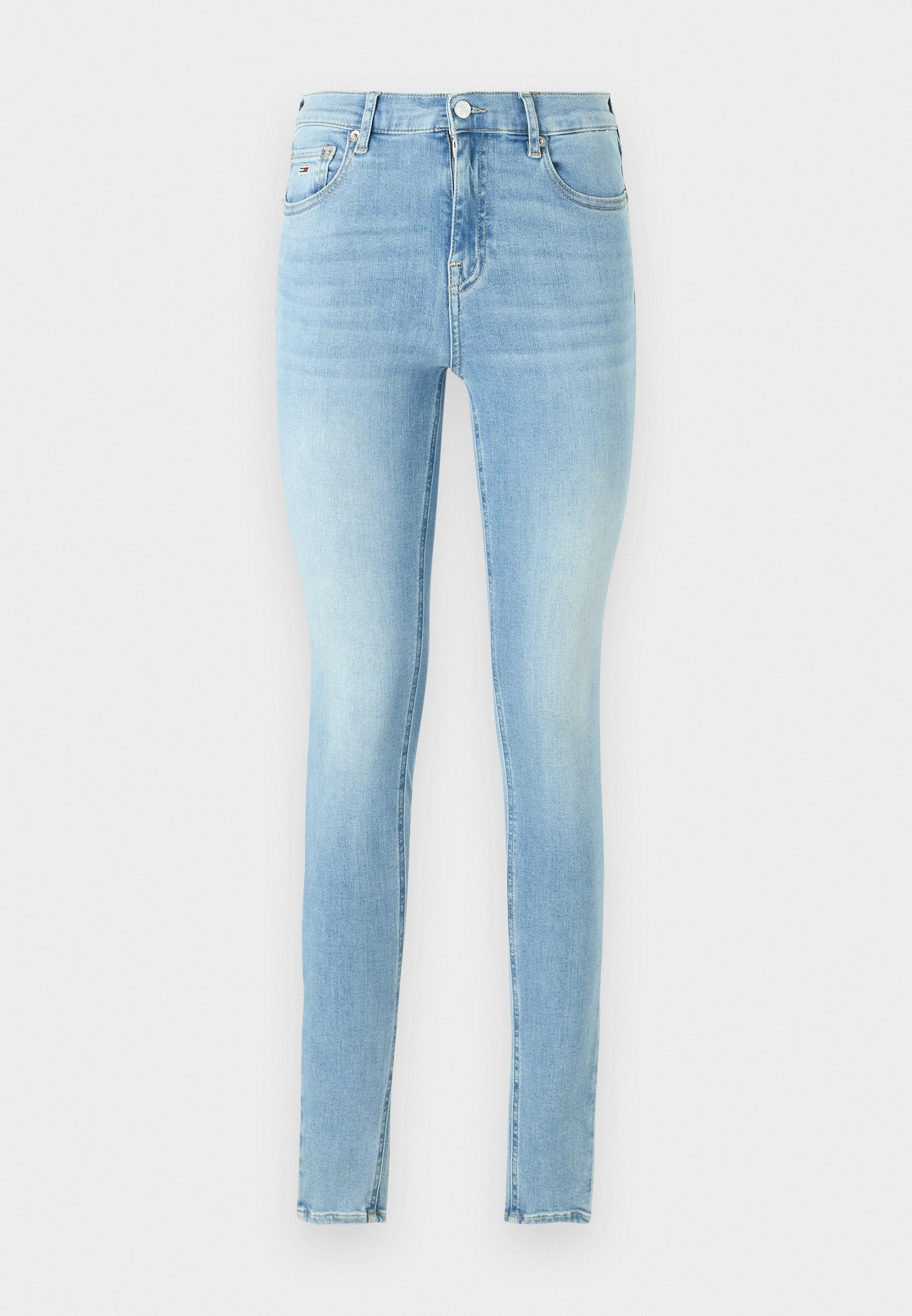 Helleblaue, schmale Jeans aus Denim mit mittelhohem Bund, klassischem Fünf-Taschen-Design und leichter Ausbleichung für Texturdetails.