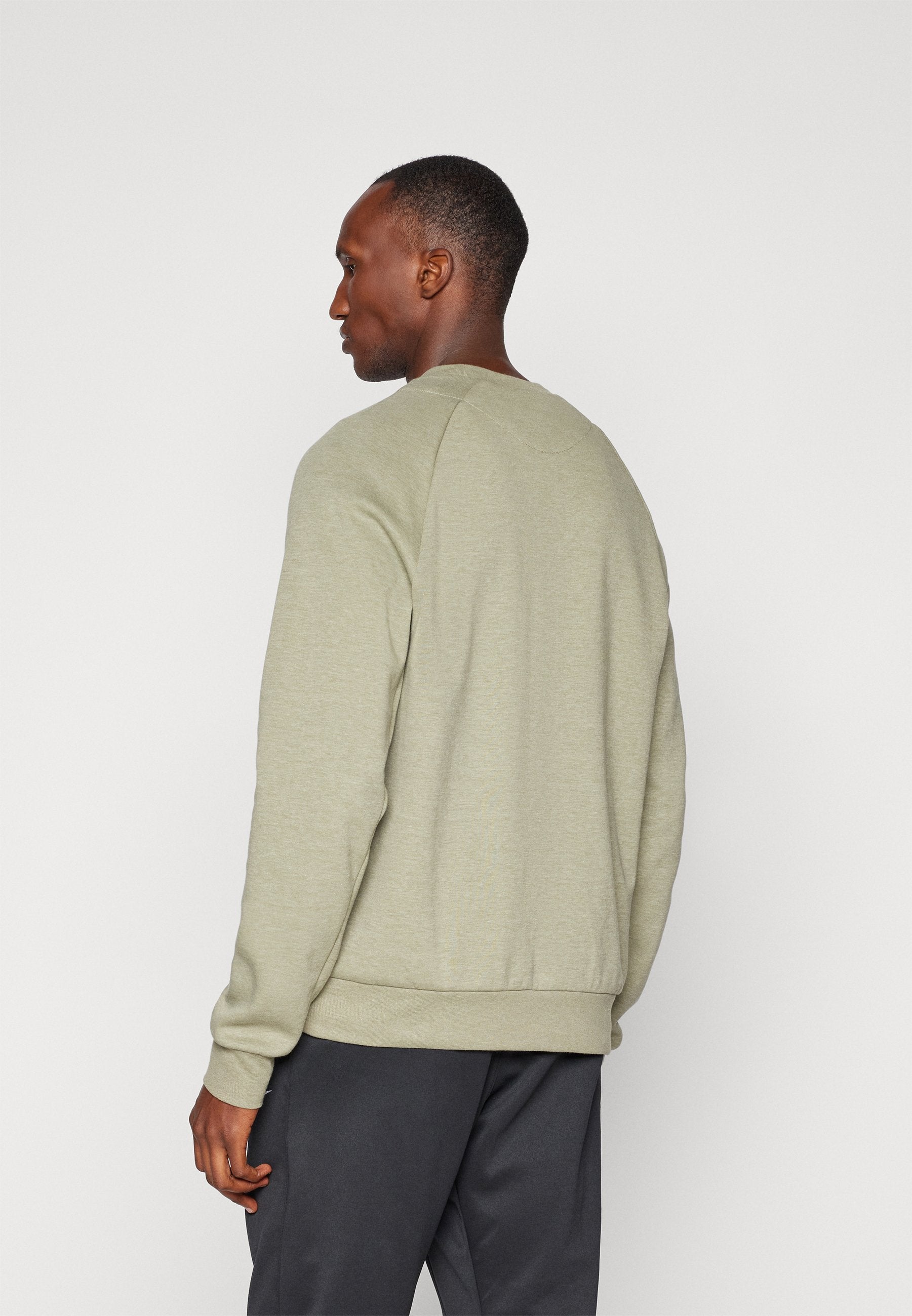 Nike Performance PRIMARY CREW