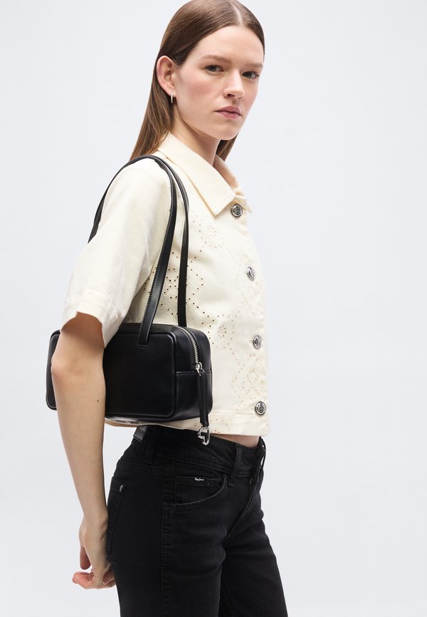 DKNY SHORT SLEEVE BUTTON FRONT COLLARED JACKET
