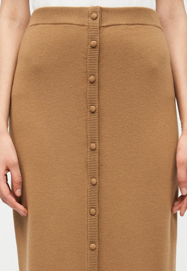 Victoria Beckham BUTTON DETAIL SKIRT