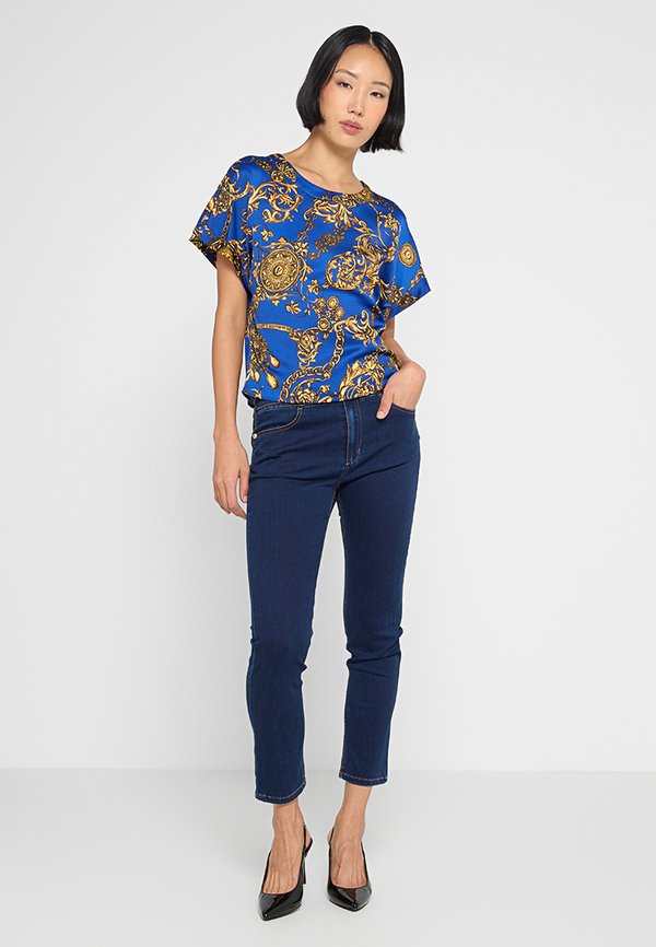Versace Jeans Couture