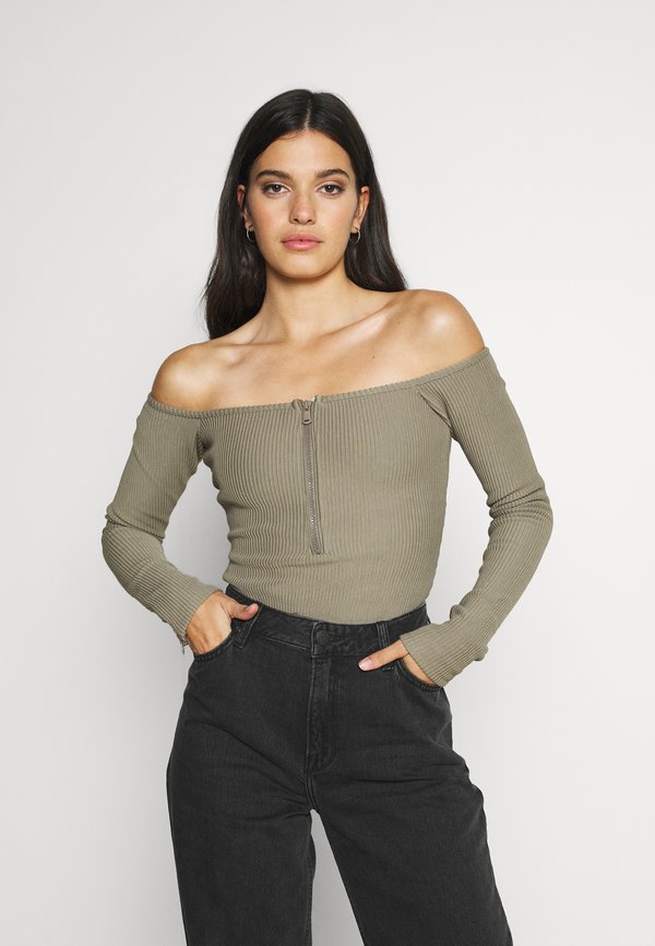 Good American HALF ZIP BODY