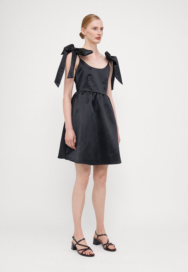 Vero Moda Tall VMRILEY SINGLET BOW SHORT DRESS