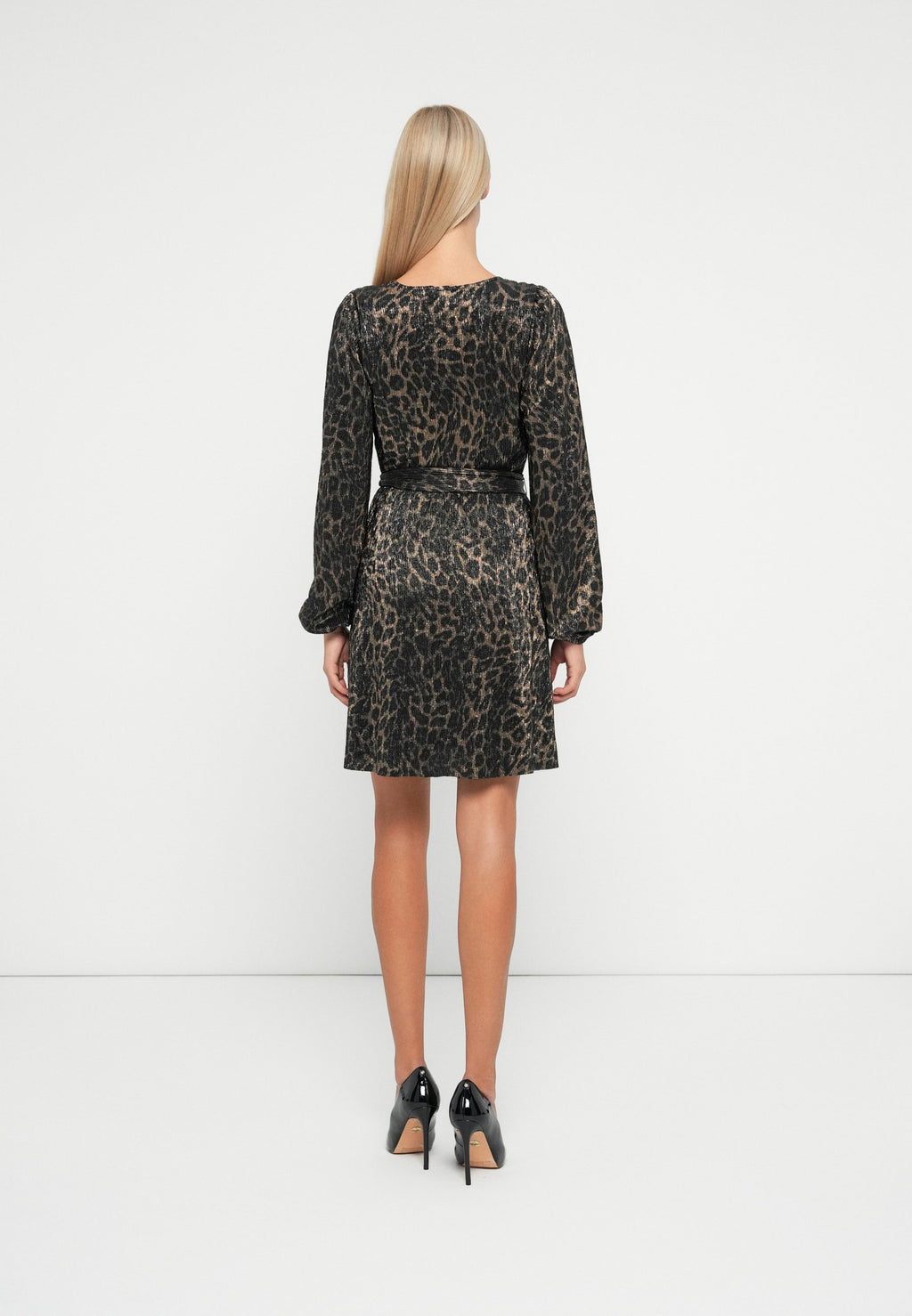 ONLLULA SHINE WRAP DRESS Media 4