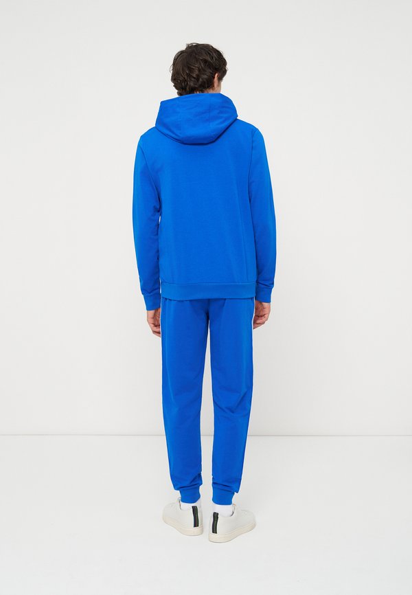 EA7 Emporio Armani
