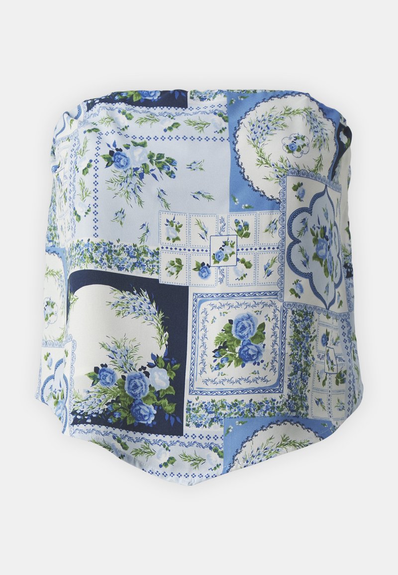 Stoff mit floralem Muster in Blau- und Grüntönen, mit verschiedenen Patchwork-Designs und -Texturen. Weiches, leichtes Material.