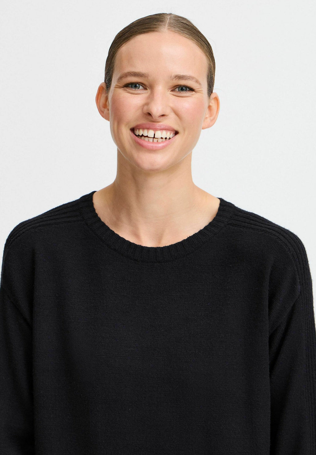 b.young BYMANINA