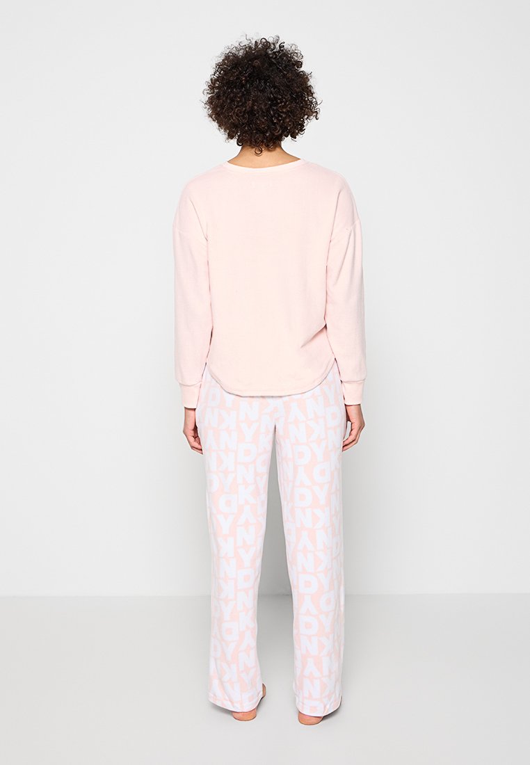 DKNY Loungewear