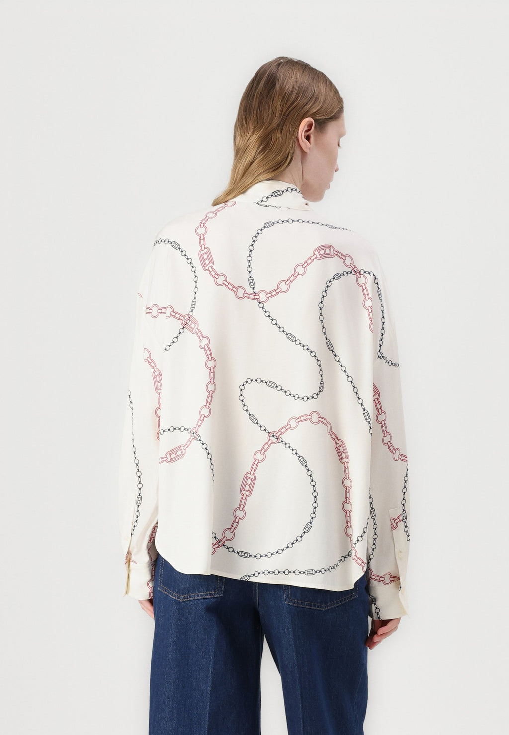 FLUID BOW BLOUSE Media 4