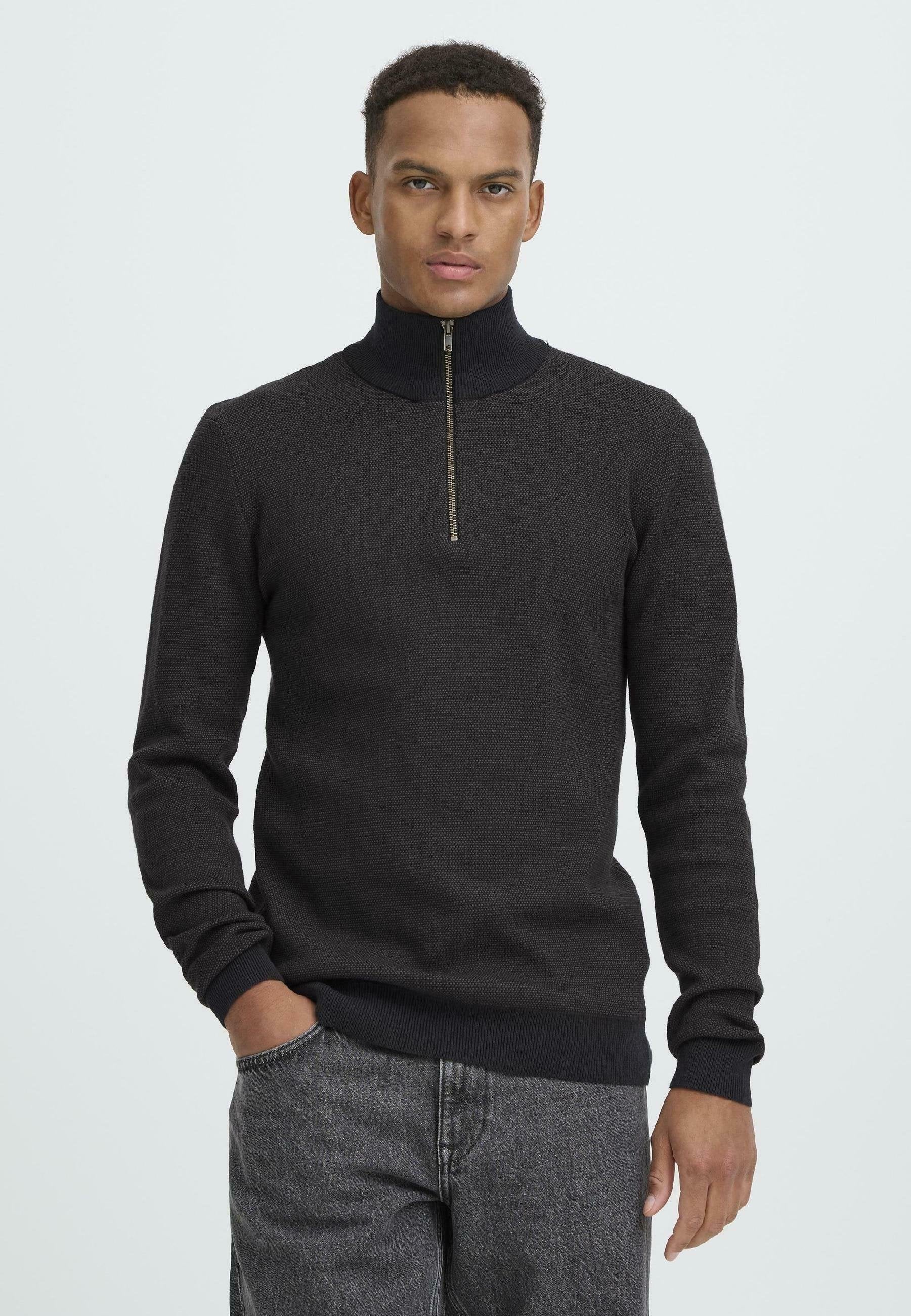 BHBAAL FINE KNIT TROYER Media 3