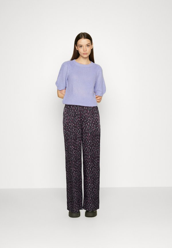 Scotch & Soda GIA MID RISE WIDE LEG PRINTED TROUSERS