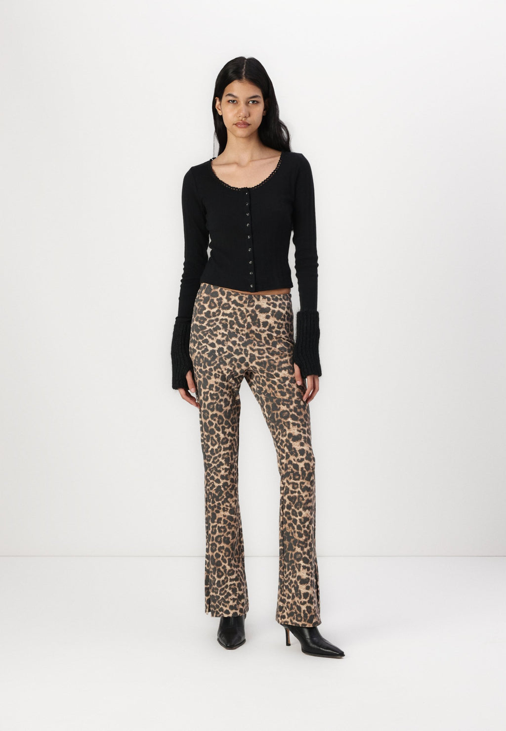 GAP POINTELLE SCOOP CARDI