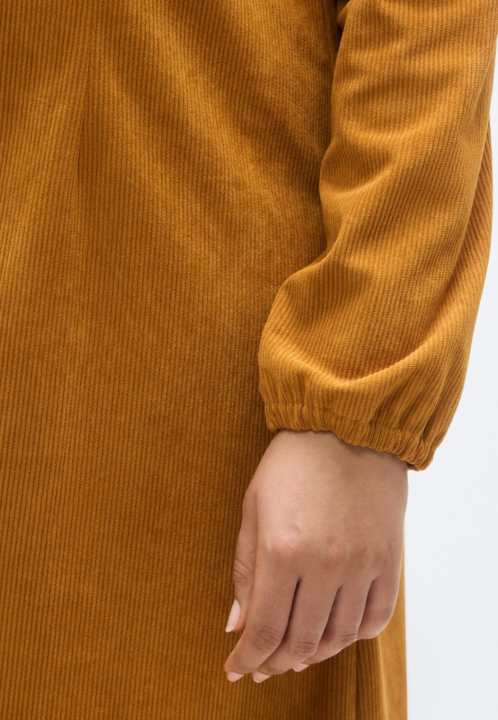 CARMAKINTA HOMA SHIRT KNEE DRESS Media 5