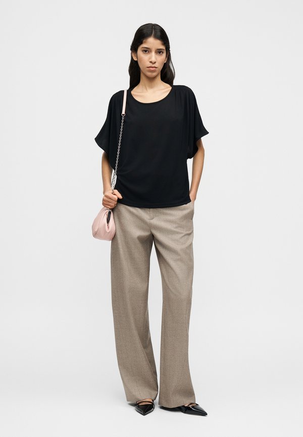 Weekend Max Mara GIOSTRA